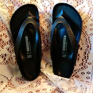 Birkenstock Black Thongs